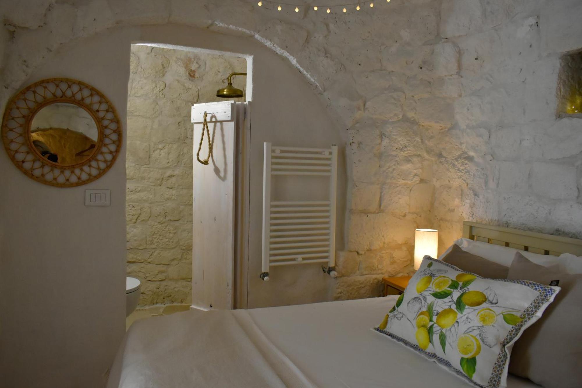 Terre D'Amore - For Couples Hotel ออสตูนี ภายนอก รูปภาพ