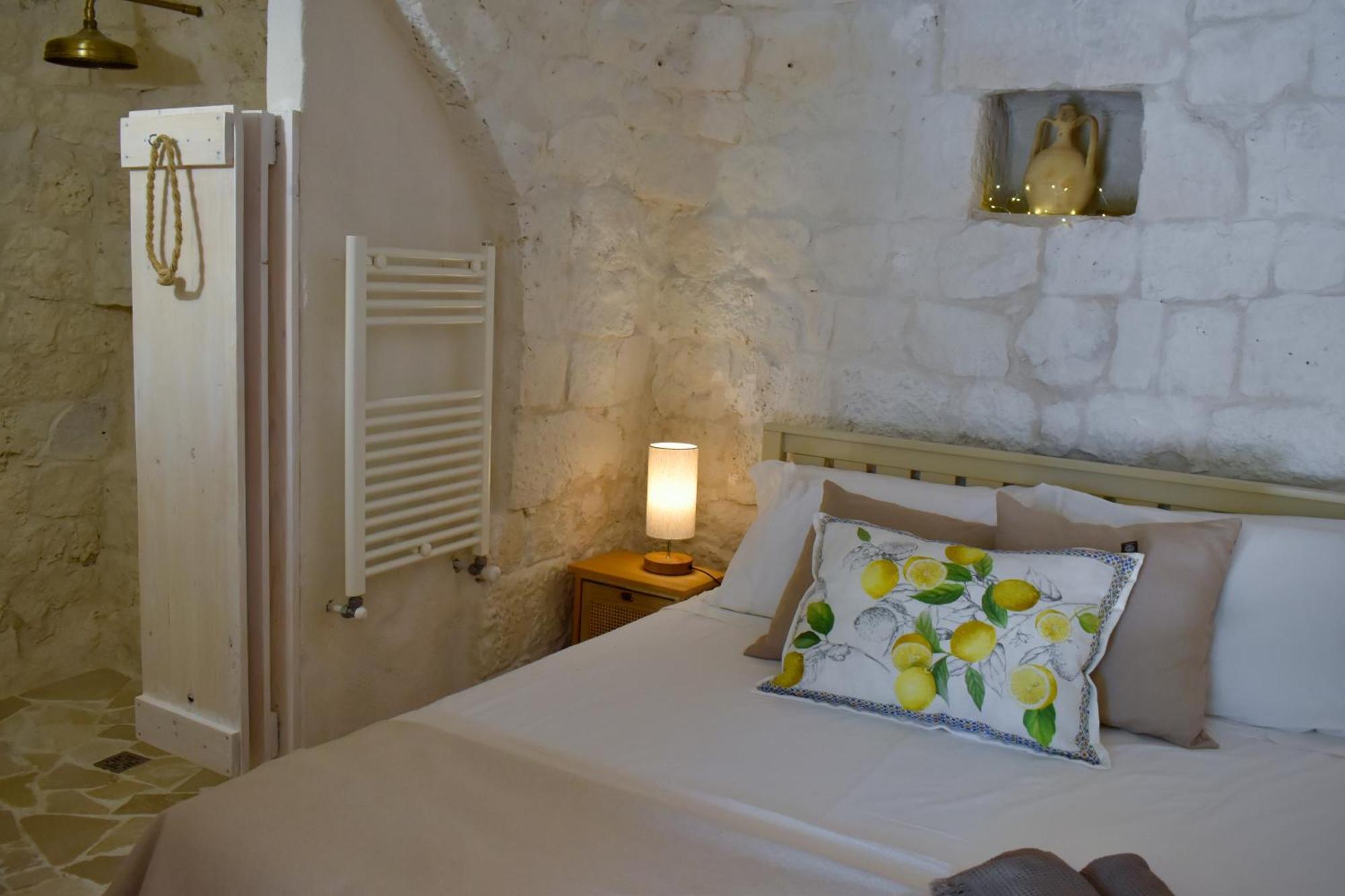Terre D'Amore - For Couples Hotel ออสตูนี ภายนอก รูปภาพ
